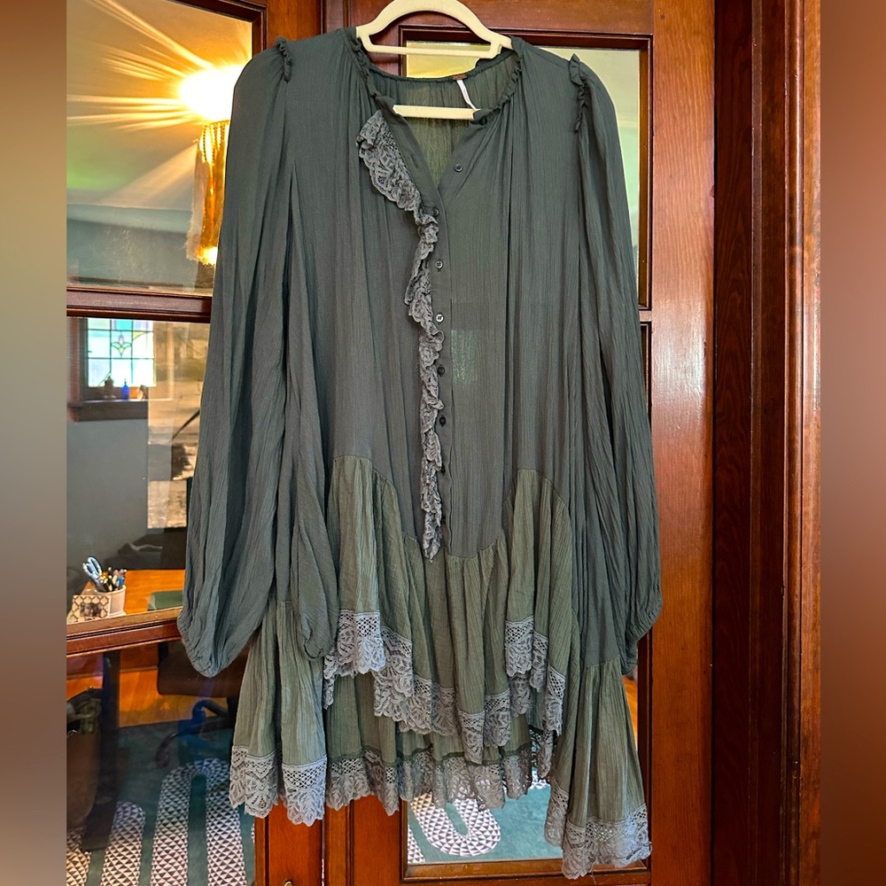 Free people tunic/blouse SIZE XS